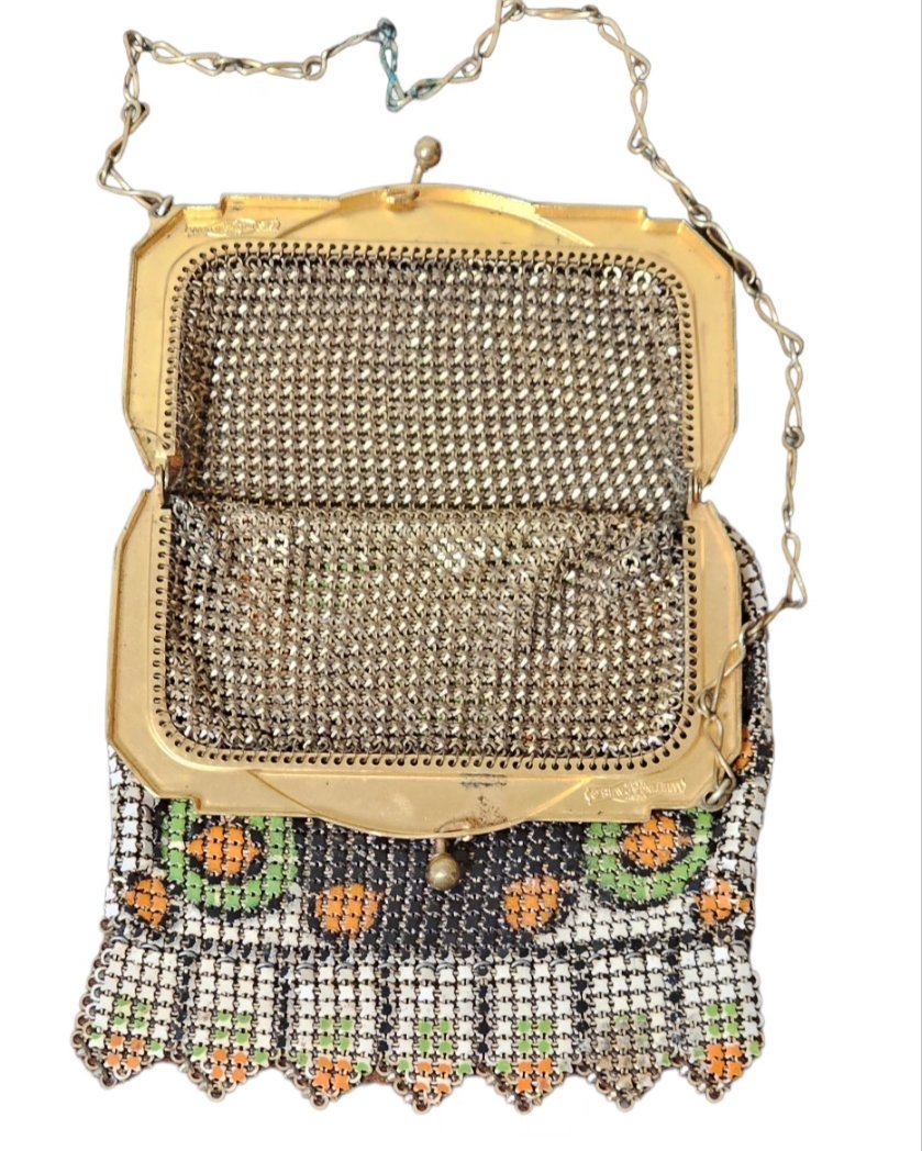 alice__lowe's tweet image. #whitinganddavis #meshbag