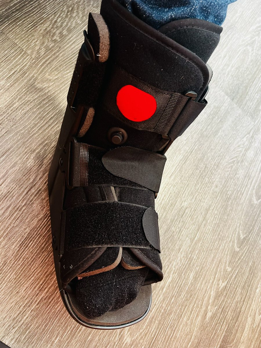 Briansharks's tweet image. My summer is off to a good start..
#bootlife