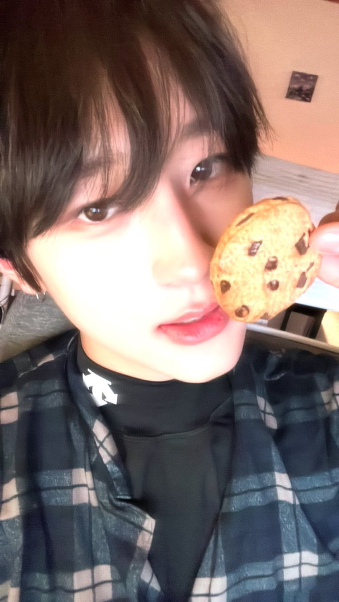 DRIPPIN's tweet photo. 👔👔👔

#DRIPPIN #드리핀 
#KIMMINSEO #김민서 https://t.co/z1sOss8YiB