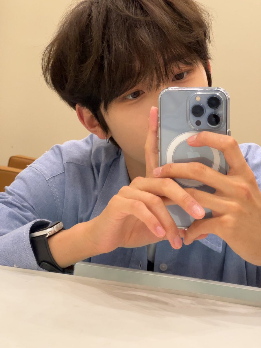 DRIPPIN's tweet photo. 👔👔👔

#DRIPPIN #드리핀 
#KIMMINSEO #김민서 https://t.co/z1sOss8YiB