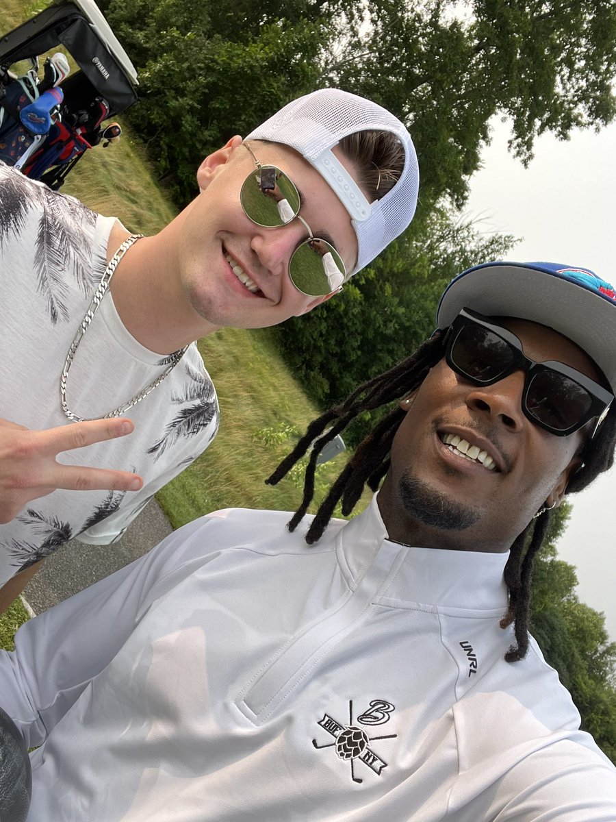 Fam 🖤 <a href="/StevieJohnson13/">𝕊𝕥𝕖𝕧𝕚𝕖 Styles</a>