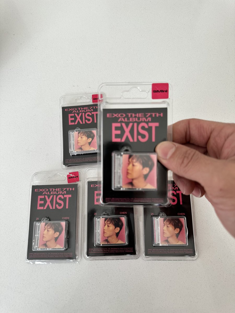 Ok! The first set arrived!! #Exo #7thAlbum #Chen Now just got to wait till the rest of them arrive! 👍🏼