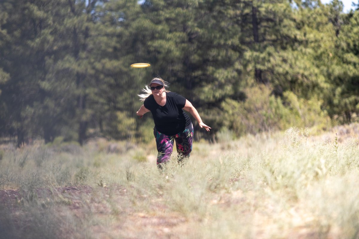 pdga_dvo's tweet photo. Some of my shots from 2023 @PDGA Masters Worlds in Flagstaff, AZ, USA. 

Featuring my mom in that first one!

#discgolf #PDGAWorlds https://t.co/LNgWsgXxAk