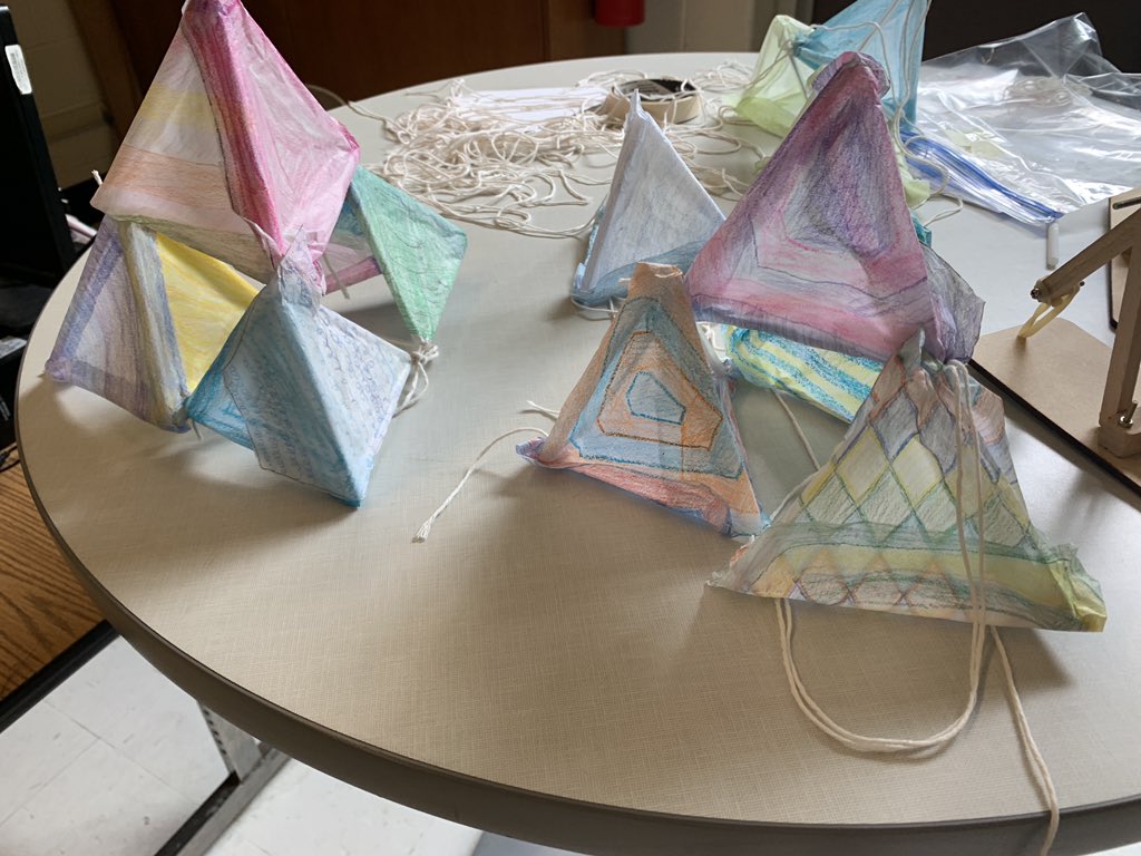 Clercsclassroom's tweet photo. Today in summer STEM we built tetrahedral kites! https://t.co/VFgOdKlz3X