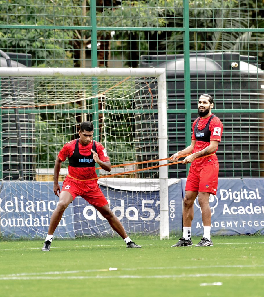 Raynier_11's tweet photo. Pre-Season week 2
@thedurandcup ⏳🤙🏻 https://t.co/QIvXU3tzcL