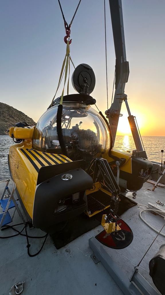 Thomas Pesquet tweet media