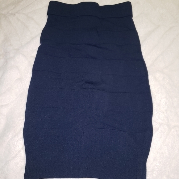 So good I had to share! Check out all the items I'm loving on <a href="/Poshmarkapp/">Poshmark</a> from <a href="/JGROX/">JGROX</a> <a href="/SmittyD9199/">Darryl Smith</a> #poshmark #fashion #style #shopmycloset #gucci #nasco #frenchconnection: posh.mk/BhTnBgkoxBb