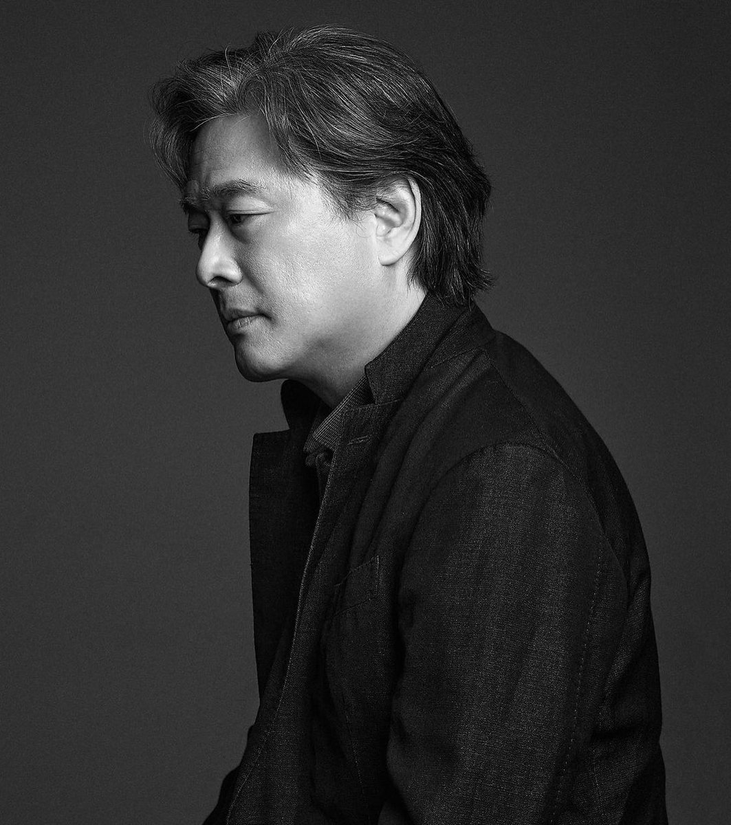 framesbygahee's tweet photo. ㅡ park chan-wook. https://t.co/r94gkZrj6H