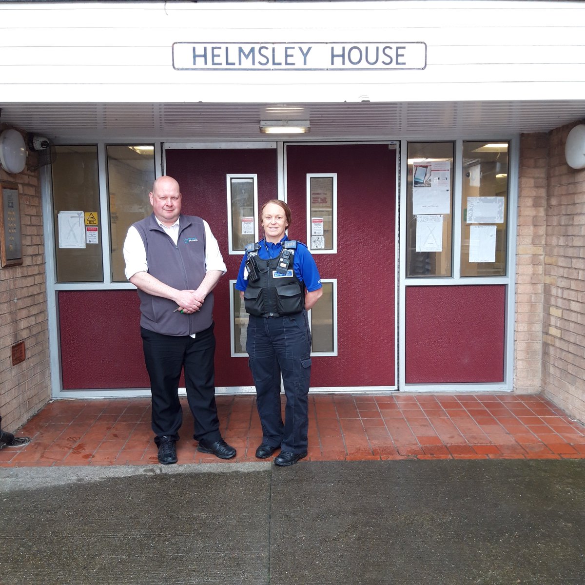 ClevelandPolice's tweet image. Neighbourhood team officers have carried out a residents survey regarding crime and antisocial behaviour with residents at Helmsley House in Guisborough, in conjunction with Beyond Housing #OpArtemis