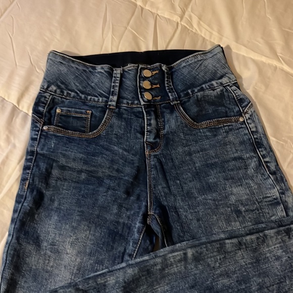 So good I had to share! Check out all the items I'm loving on <a href="/Poshmarkapp/">Poshmark</a> #poshmark #fashion #style #shopmycloset #dolcegabbana #jamesperse #almostfamous: posh.mk/9B9KeLeuuBb