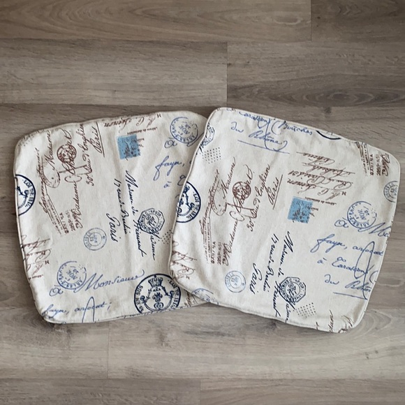 So good I had to share! Check out all the items I'm loving on <a href="/Poshmarkapp/">Poshmark</a> #poshmark #fashion #style #shopmycloset #toysite #historicjamestownhouse #none: posh.mk/rBXJ7TdoxBb