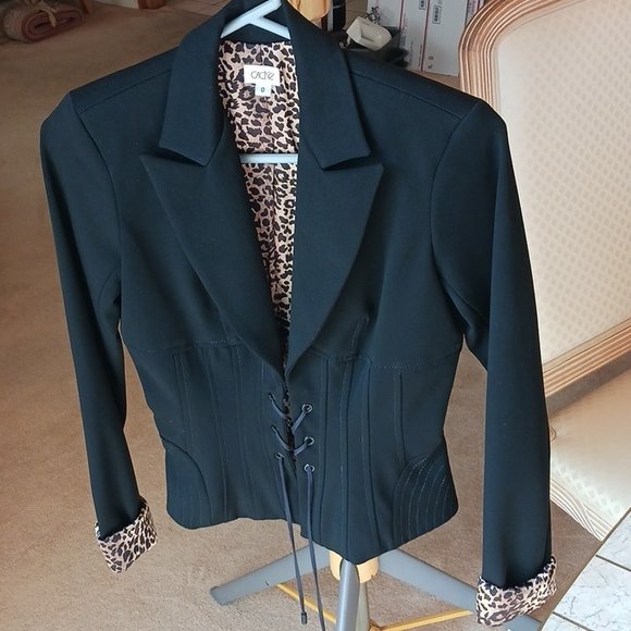 So good I had to share! Check out all the items I'm loving on <a href="/Poshmarkapp/">Poshmark</a> #poshmark #fashion #style #shopmycloset #fantasticfawn #gallery #cache: posh.mk/uOSTggSRiBb