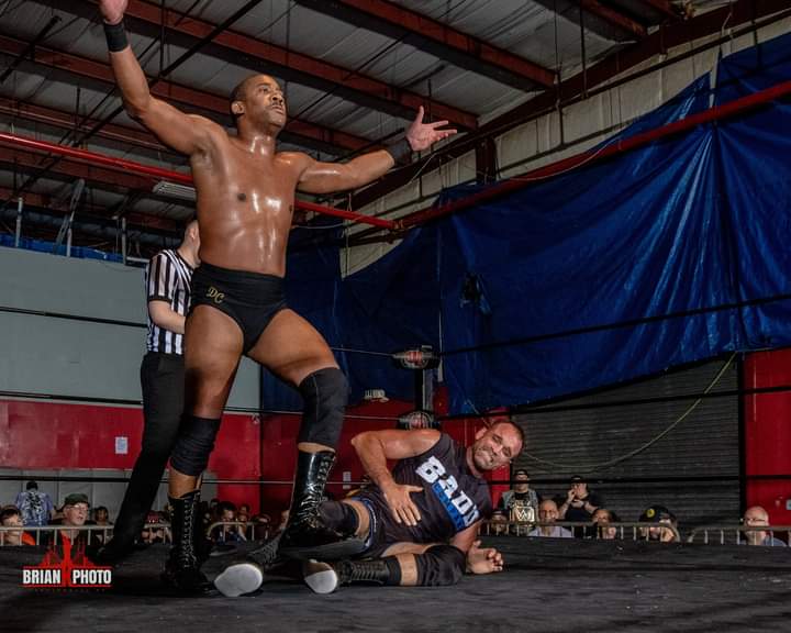 MrDariusCarter's tweet photo. Four Steps to Retaining in a #Fatal4Way:
1) Isolation
2) Declaration
3) Capitalization
4) Celebration
#AndSTILL #TheLegendRun #Day277
{πΈ} @briank_photo
#UltimateSurvival2023
SAT, 7/8
Staten Island, NY
Vs. @TJMarconi, @JustinAdams_6 & former WWE Superstar @CharlieHaas https://t.co/IKZAv7tHH6