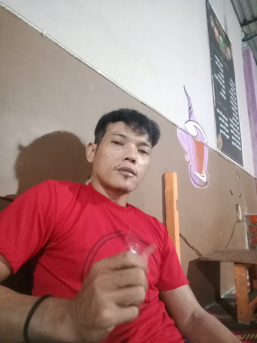 holifholib's tweet photo. Sendiri lebih enak😂😂 https://t.co/F5NOUQsktn