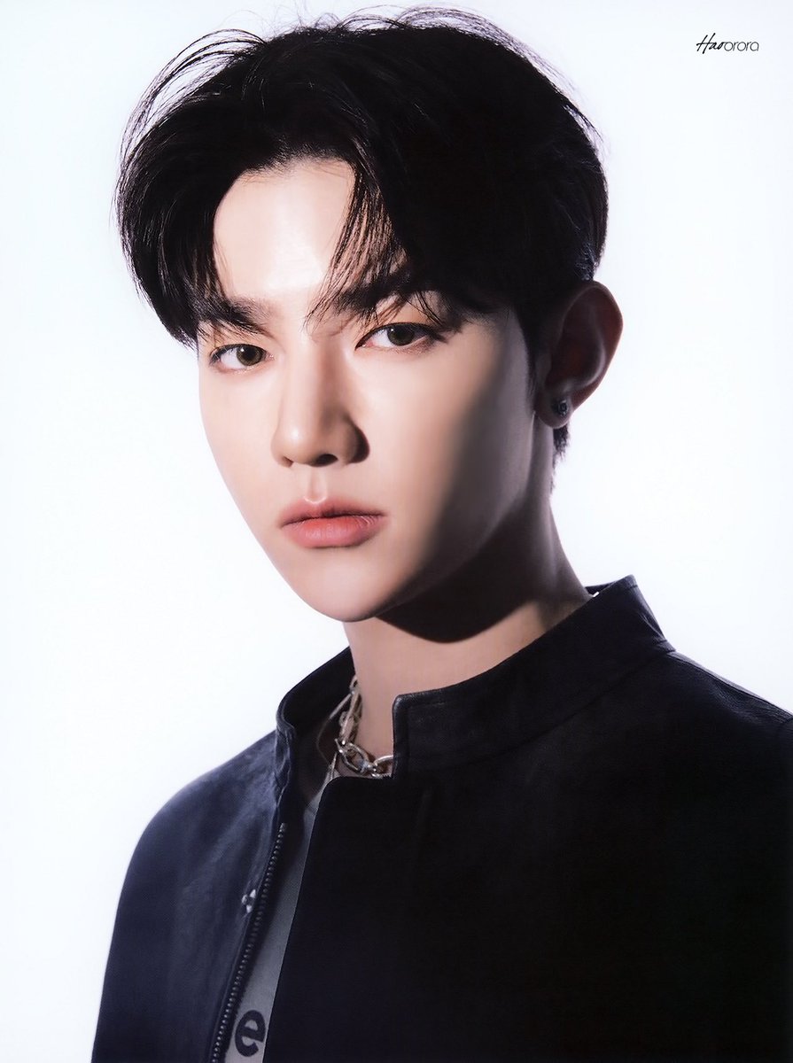 hao_scan's tweet photo. [SCAN]
YOUTH IN THE SHADE 앨범 스캔 2

https://t.co/Ykg275eTTr

#장하오 #ZHANGHAO
#제로베이스원 #ZEROBASEONE #ZB1 https://t.co/U9niG3bpYH
