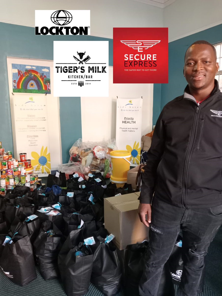 kidshavenhome's tweet photo. #MandelaDay #MandelaDay2023 @SecureExpressZA does it again!  Thank you for carefully driving generous food parcels from @Lockton and delicious pizza from @TigersMilkZA to our centre in Benoni.  The boys are enjoying the pizza right now!  #servicecare 💙💛 https://t.co/48nwFvzzNm
