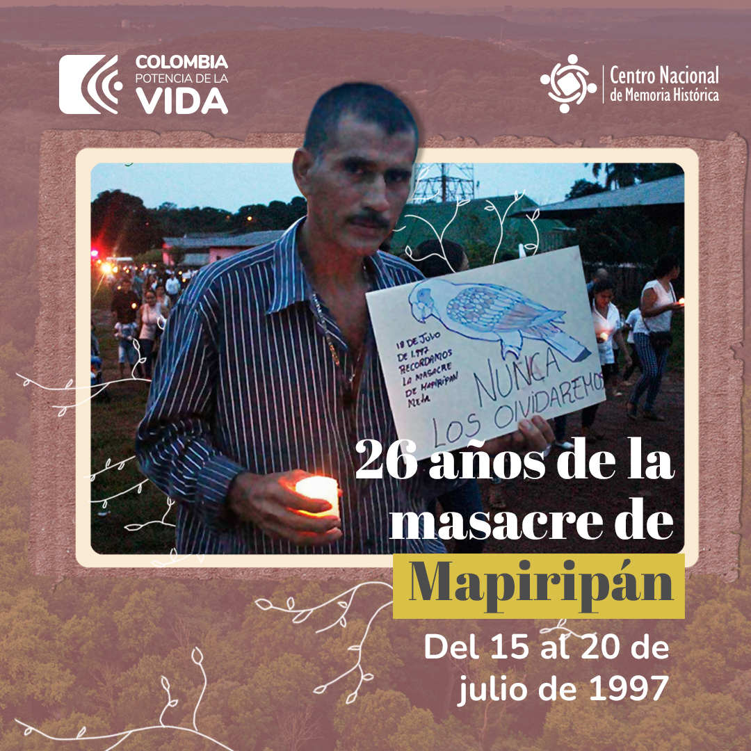 Entre el 15 y 20 de julio de 1997, un centenar de paramilitares de las Autodefensas Unidas de Colombia (AUC), con la colaboración y aquiescencia de agentes del Estado, privaron de la libertad, torturaron y asesinaron a por lo menos 49 civiles en #Mapiripán (Meta). 🧵👇