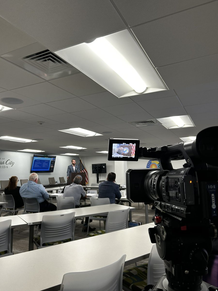 One of the best things about being a rookie reporter in a new town is knowing absolutely nothing about anything… thank god for PIOs 😅 #therealheroes