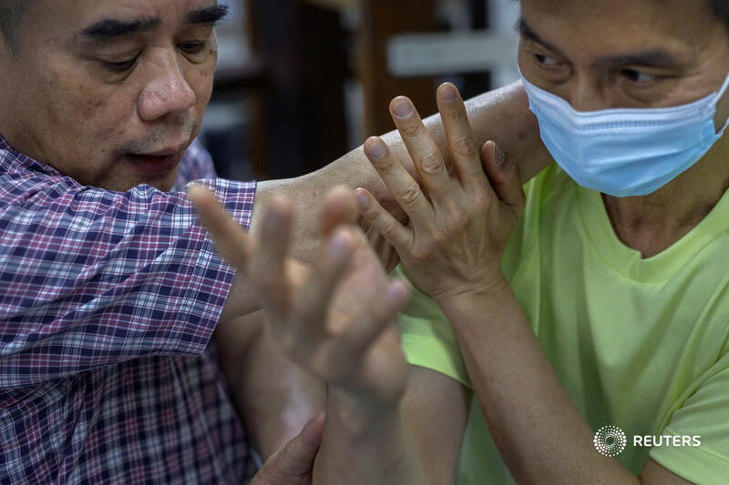 reuterspictures's tweet photo. Fifty years after the death of Bruce Lee, who inspired generations of young people worldwide with feats of kung fu, it sometimes seems as if the legacy of the martial art he practiced is fading in Hong Kong https://t.co/S0VuwaZmj3 📷 Tyrone Siu https://t.co/KcehQLZ3IE