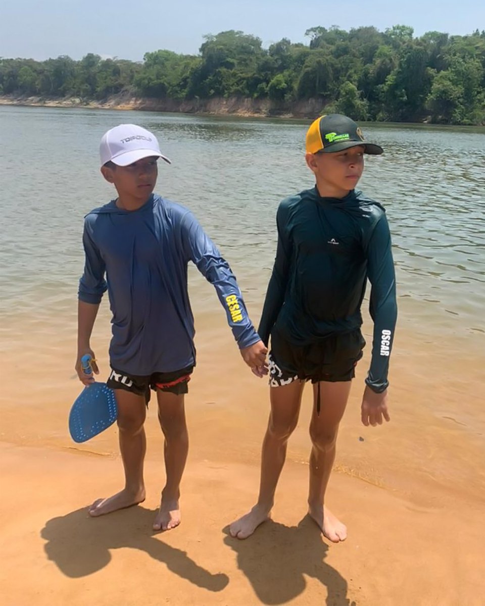 acorsport's tweet photo. Los más pequeños también conocen la importancia de protegerse del sol y nosotros tenemos la opción perfecta. ☀️🏝️
¡No te quedes sin tu franela personalizada!

Somos @acorsport https://t.co/4V321ANmb9