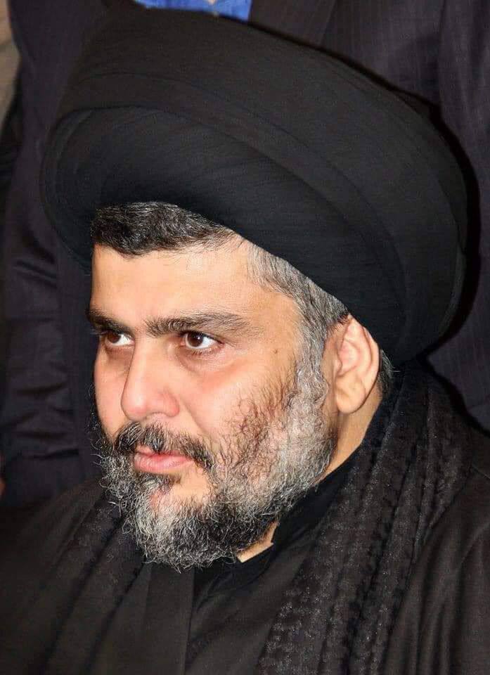 وَانا يَا سَيِّدِي أَخَذ نَفسًا عَمِيقًا مِنْ تُربَتِكَ .. 
كُلّمَا يُهَاجِمُنِي الشَّوق، وَيُفَتَّتَ أَحشَائِي ..
#انتظار_الفرج