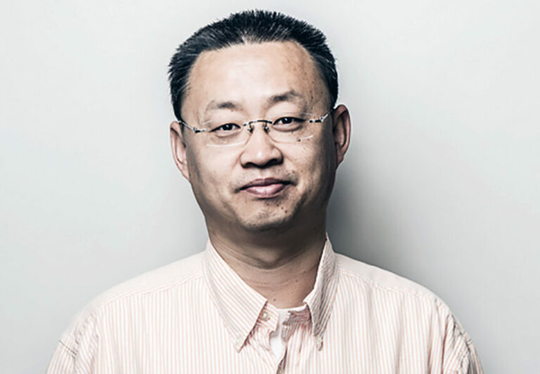 Congratulations to #YorkU Professor Jinjun Shan in <a href="/LassondeSchool/">Lassonde School</a> who has been recognized for his research on space and autonomous systems and has been elected Fellow of <a href="/TheCdnAcadofEng/">CanadianAcademyofEng</a>. 

Read more | bit.ly/3NosUrn  

#GradStudiesYU #YUPositiveChange #YUResearch