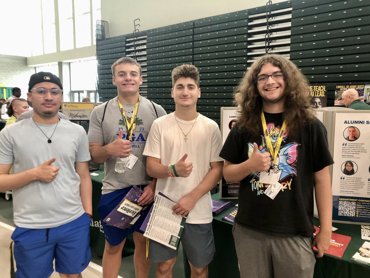 MehruzK's tweet photo. Orientation session #3 β
Wonderful morning meeting more of our newest @Brockport #Bport2027 freshmen! All smiles & ready to start their academic journey. Welcome to Computing Sciences! π» π¦
ππ
#ComputerInformationSystems #ComputerScience #Cybersecurity https://t.co/nvBvgEnGo7