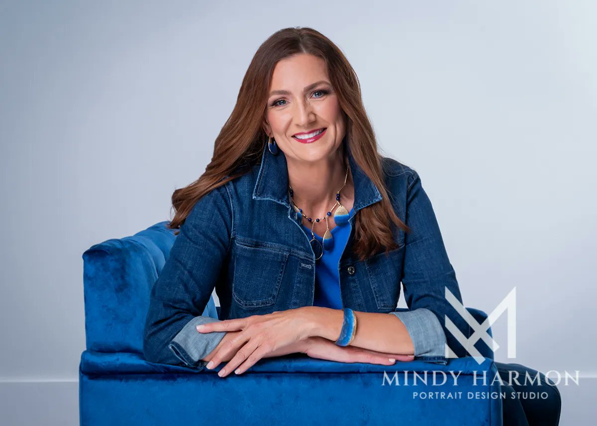 mindyharmon's tweet photo. Morgan came in to take advantage of our July Headshot Marathon special! Portraits by Mindy, hair by Eve and makeup by Chrystal at Lavish Salon!
#mindyharmon #headshotsthewoodlands #lavishsalon #salonthewoodlands https://t.co/sOn9S7t3YJ
