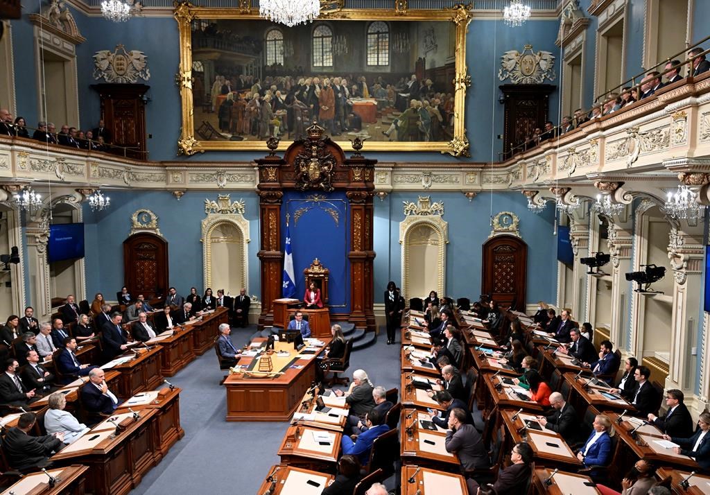 Toujours plus de femmes en politique au Québec #neomedia #politique #femmes #ISQ bit.ly/3pYlbbF