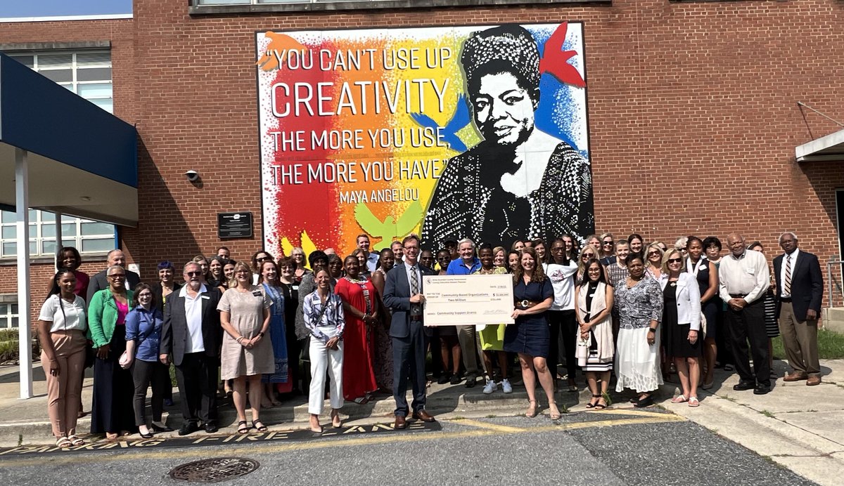This morning I joined <a href="/ACDSinc/">ACDS</a> and a group of incredible nonprofit leaders at <a href="/ChesapeakeArts/">Chesapeake Arts</a> to announce the recipients of our FY24 Community Support Grant program. aacounty.org/news-and-event…