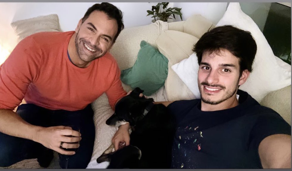 DiegoColombo's tweet photo. Feliz cumple, amigooo!! 🎉 @pablovigorito https://t.co/DRrj8YKIob