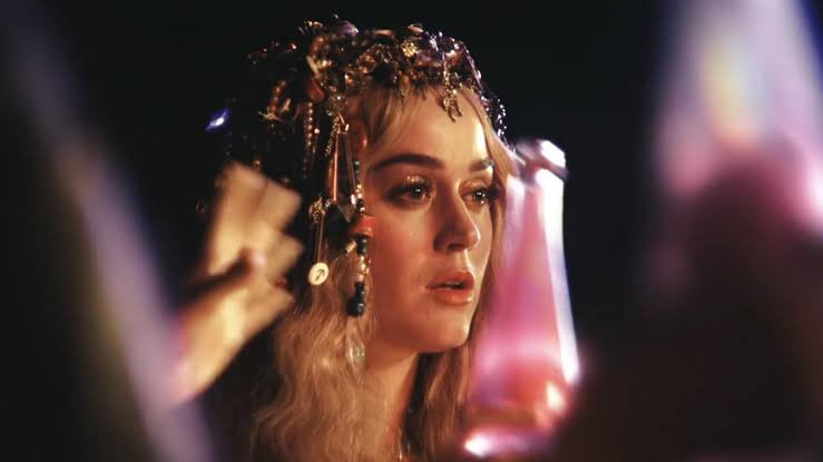 todaykatyp's tweet photo. “Never Really Over” is now certified as 4x Platinum (280,000) in Australia. https://t.co/cpEmSsBgh4