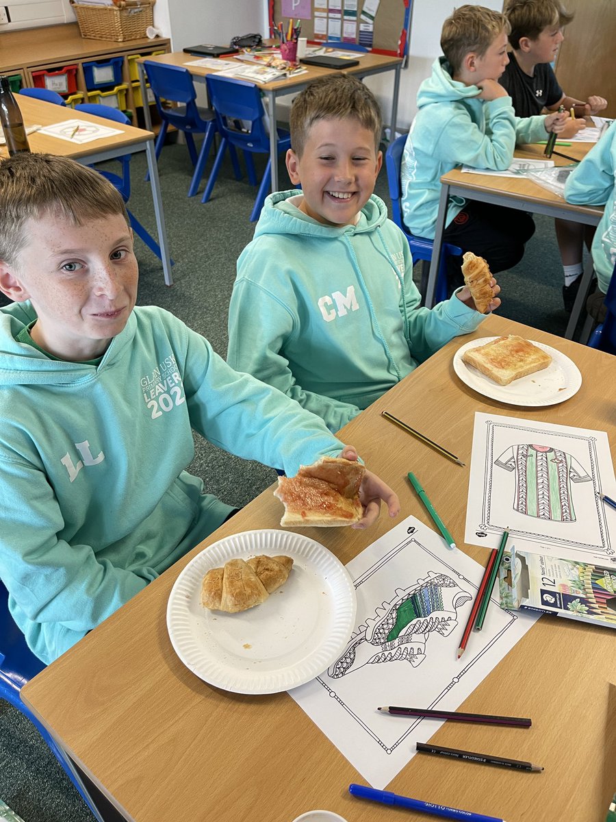 GUPSYear6 tweet media