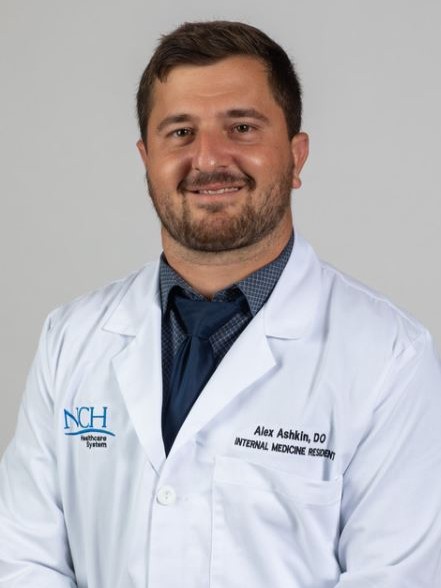 Congratulations to PGY3, Dr. Alex Ashkin on his case report publication in the Journal of Community Hospital Internal Medicine Perspectives titled "The Challenges of Diagnosing Tuberculous Meningitis and Importance of Early Intervention." 👏  

Read here: bit.ly/44xTBBe