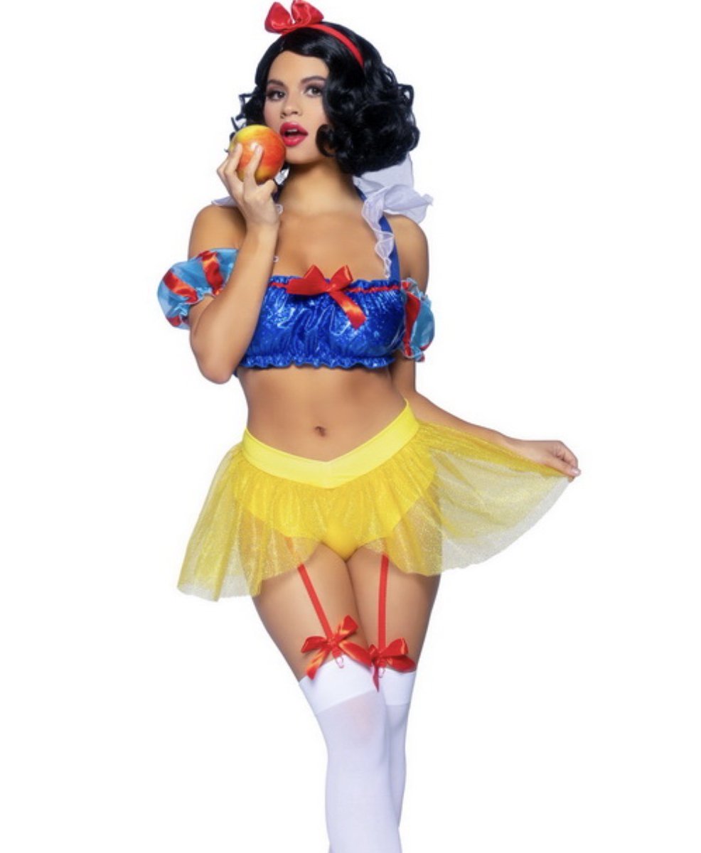 get_rambling's tweet photo. In a new Twist of faith @Disney is removing 'Hi - Ho' from the new version of #SnowWhite as they find it offensive to Prostitutes with Drug issues! #PCSnowwhite #snowwhite #disneysucks #pcpolice #Politics https://t.co/NgH5MkwE1m