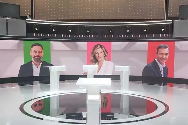 NNGG_Es's tweet photo. Un debate donde no estará representada la mayoría. https://t.co/l0mkuzPIIr