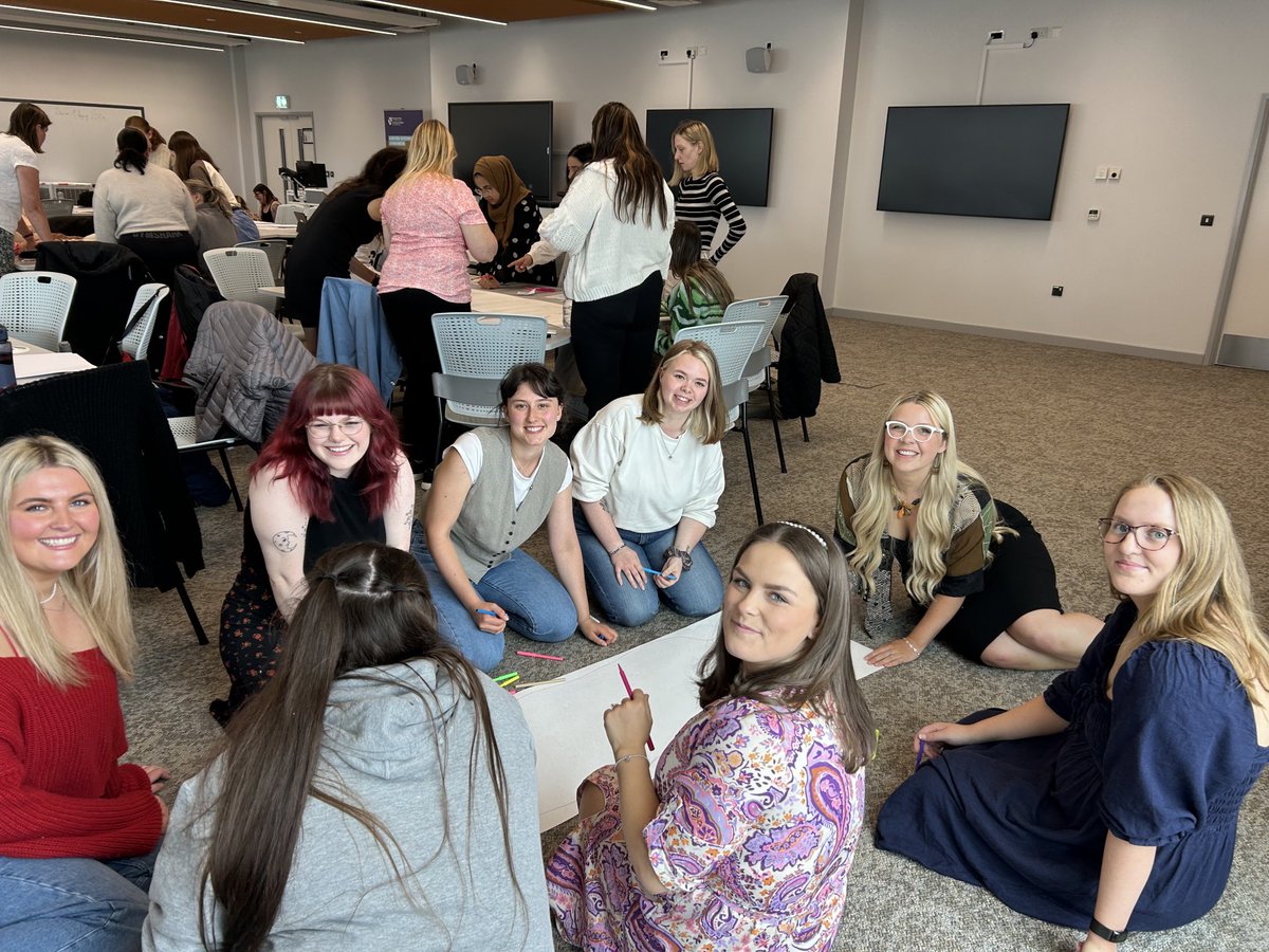 hollowayjuliam's tweet image. So lovely to meet some of our incoming cohort of PGCE students 🤗 #whatmakesagoodteacher #pgce #aplp ⁦@APLPteach⁩