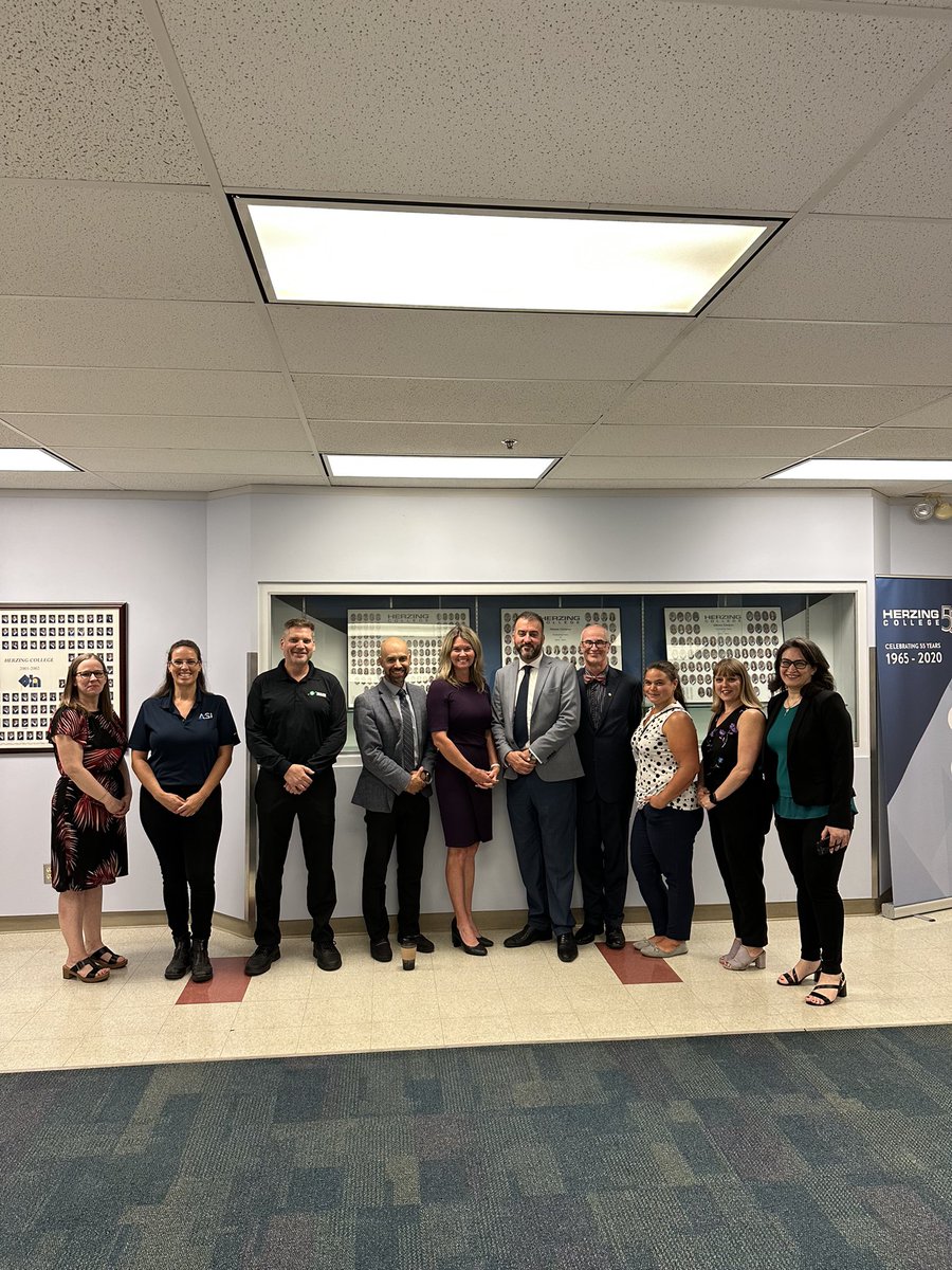 Jill Dunlop on Twitter "Today I toured herzingcolleges in Ottawa, who