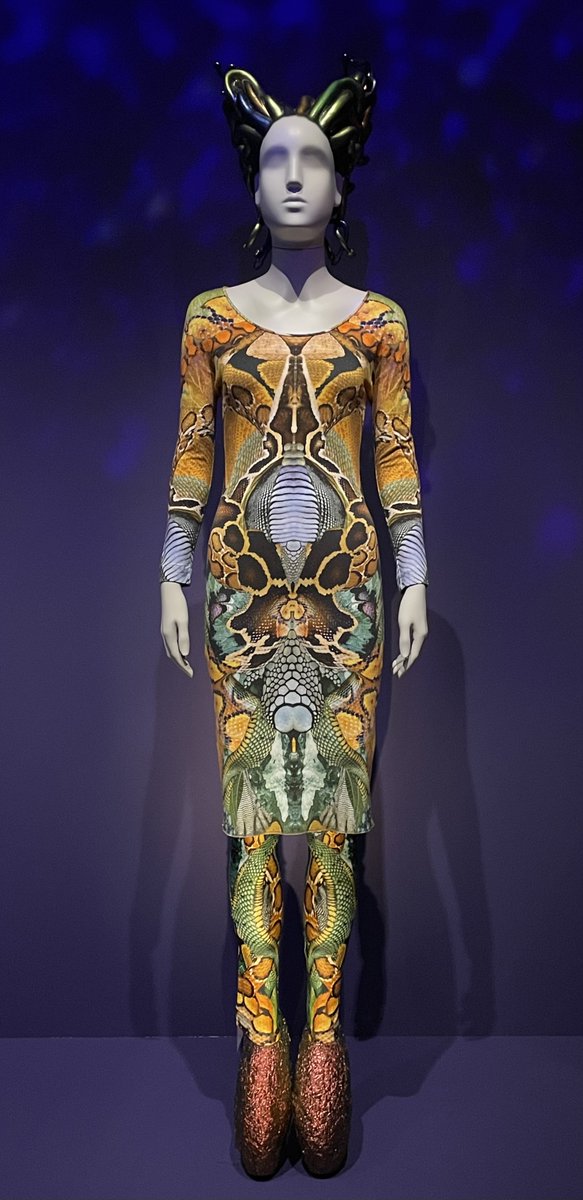 Art reflects fashion by Alexander McQueen at the MNBAQ (<a href="/mnbaq/">Musée national des beaux-arts du Québec</a>)
qctonline.com/art-reflects-f…