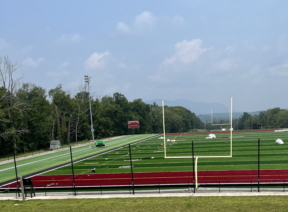 Field update!

I can almost hear the cheer of the crowd! 

#makingprogress 
⁦@SarumAthletics⁩