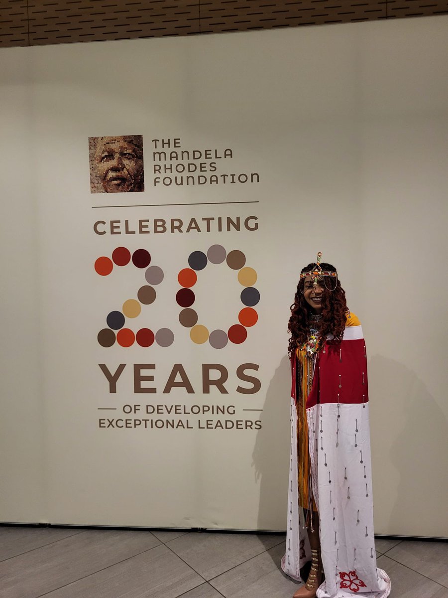 CNafulaNyongesa's tweet photo. Spending the week celebrating #MandelaDay . It’s been amazing reflecting on the work of the Mandela Rhodes Foundation as well as reconnecting with my passion engaging with children and education. 2023 @MRF_Africa scholars are super 😎 #Mandela10 https://t.co/PTu4fV543x