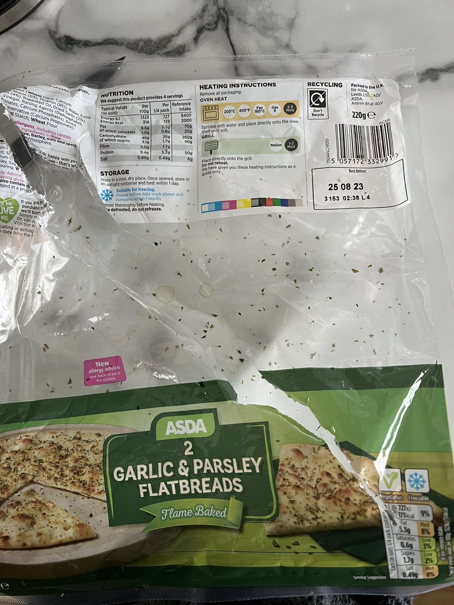bethany_ba's tweet photo. Cheers @asda 🙃 https://t.co/sGGKnCpHGB
