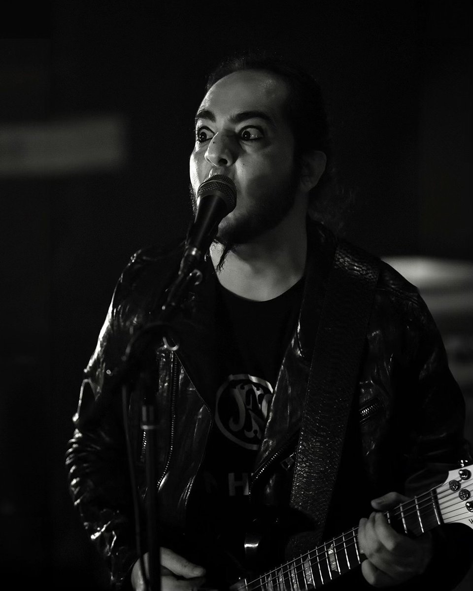 Daron Malakian tweet media