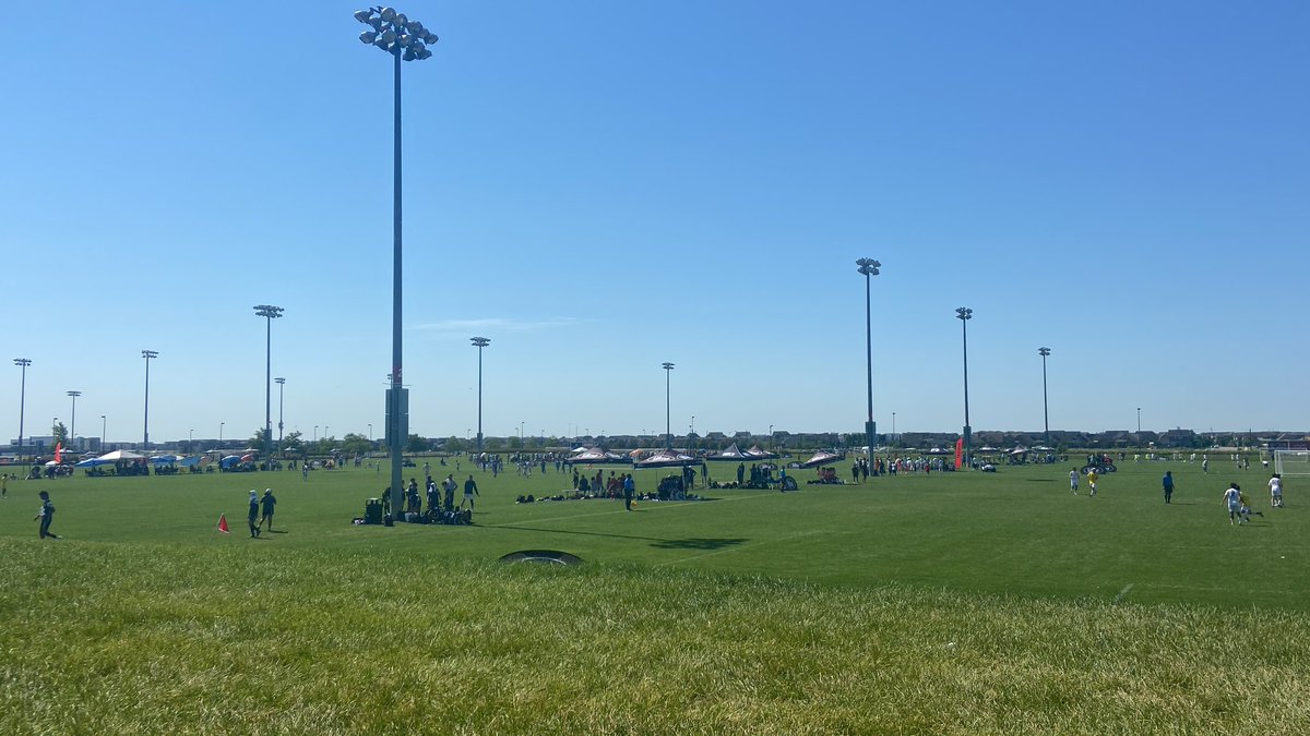 RyleePierce9's tweet photo. Day 1 of NPL/US Clubs nations in denver... Beep testing up here is deadly! Altitude is no joke. https://t.co/ExYIhbIduQ