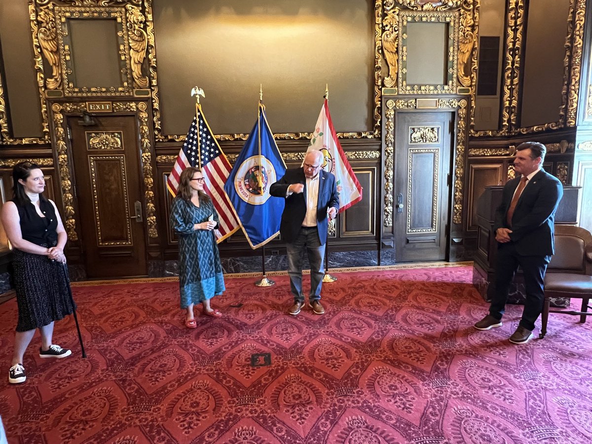 At the MN Capitol we/ ⁦<a href="/GovTimWalz/">Governor Tim Walz</a>⁩ ⁦<a href="/LtGovFlanagan/">Lt. Governor Peggy Flanagan</a>⁩ ⁦<a href="/mikehowardmn/">Mike Howard</a>⁩ ⁦<a href="/Lindsey_Port/">Senator Lindsey Port</a>⁩ celebrating an amazing session for housing $1.3B in direct appropriations for affordable housing + hundreds millions across other bills