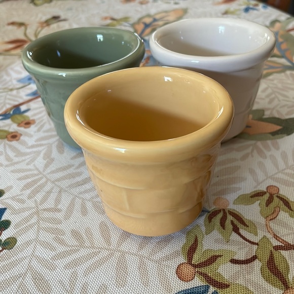Penelope_Kol's tweet photo. So good I had to share! Check out all the items I'm loving on @Poshmarkapp from @Brands4Y #poshmark #fashion #style #shopmycloset #handcrafted #longaberger #unbranded: https://t.co/Kuu8T0rDX0 https://t.co/17EUfaOqts
