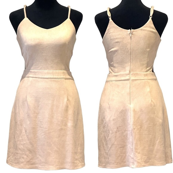 So good I had to share! Check out all the items I'm loving on <a href="/Poshmarkapp/">Poshmark</a> #poshmark #fashion #style #shopmycloset #drillmasters #goalfive #lulus: posh.mk/SbiTYPssxBb