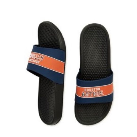 So good I had to share! Check out all the items I'm loving on <a href="/Poshmarkapp/">Poshmark</a> from <a href="/UniquebyH/">UniquebyHB</a> #poshmark #fashion #style #shopmycloset #softsurroundings #ty #mlb: posh.mk/2cPufEzsxBb