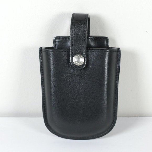 So good I had to share! Check out all the items I'm loving on <a href="/Poshmarkapp/">Poshmark</a> #poshmark #fashion #style #shopmycloset #eileenfisher #pinkvictoriassecret #coach: posh.mk/ljcf7MAsxBb