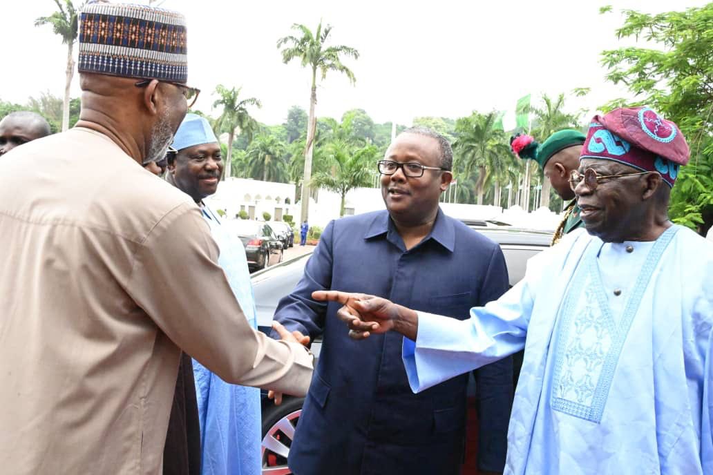 KemPatriot's tweet image. When your President is respected by other Presidents ! @officialABAT
STATE HOUSE PHOTOS
President of the Republic of Guinea-Bissau, Umaro Sissoco Emabalo, President Bola Ahmed Tinubu,President of the Republic of Benin, Patrice Talon, President of the Republic of Niger,…